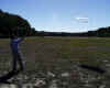 Flying kite 5s.jpg (137087 bytes)